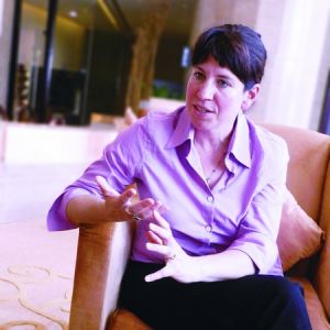 Mary Smith���ɳ��mˮ�aƷ�����x���ڮ���