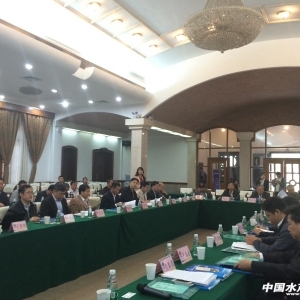 Ժʿ���Ҿ۽���������lչ