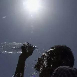 ��һ�N�˽�ˮ�a(ch��n)�ˣ�2017�����ɐ۵��ˣ����ゃ�cٝ��