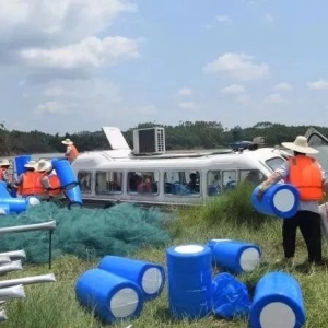 ���e��P���@Щ�˯��񓌽��W�䣬�̶�ʮ������10�fƽ�ף��Y������