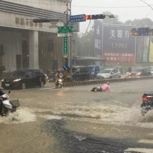 ��r��׃���p�_(t��i)�L(f��ng)��̥�ƽ��҇�(gu��)�������21̖(h��o)�_(t��i)�L(f��ng)��?q��)��Q��