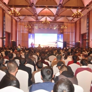 500�B(y��ng)�~���R�ۣ���������|δ��