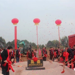 �A��������I���ٷŴ��У�Ͷ���Y��4�|��a��